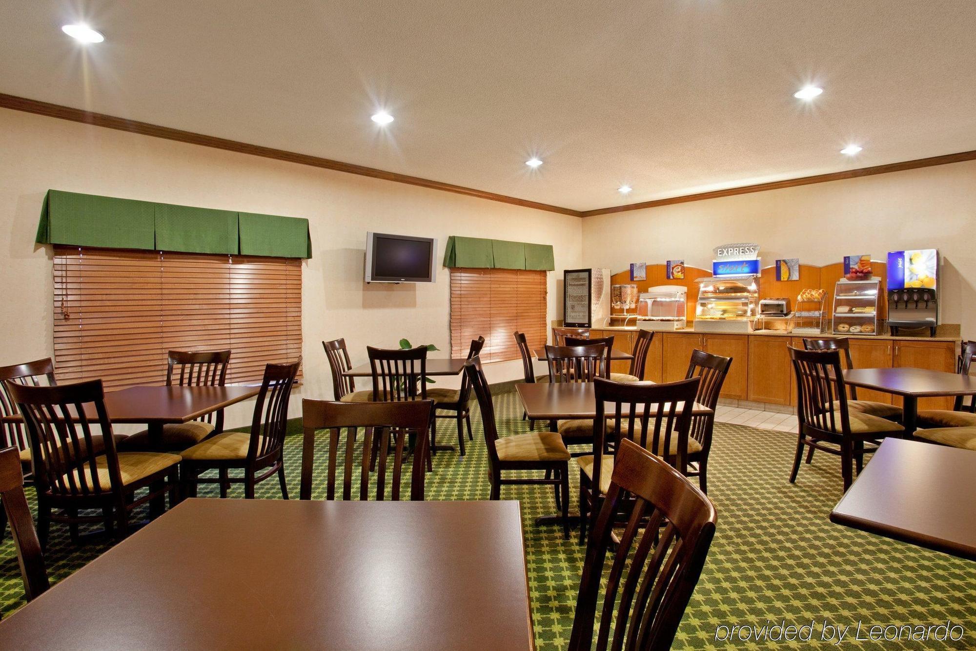 Baymont By Wyndham Merrillville Restaurante foto